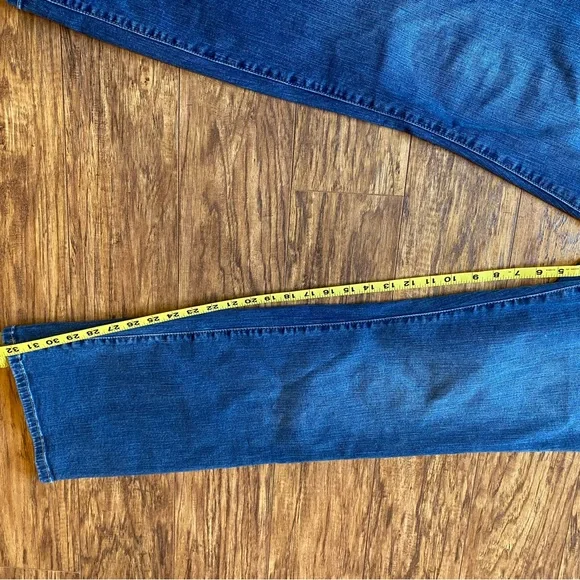 Torrid EUC Women’s Jeans 🇺🇸🇺🇸 - Picture 4 of 5